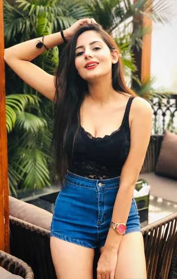 Delhi Escort Girl